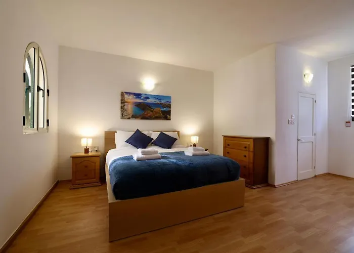 Modern 1br Near Spinola Bay T4 * Saint Julian's