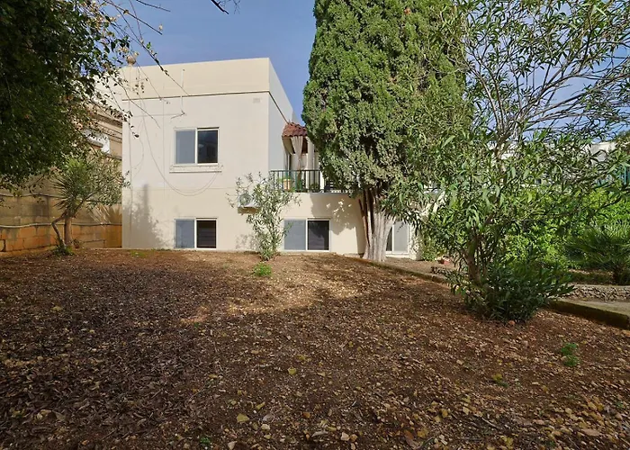 Modern 1br Near Spinola Bay T4