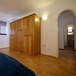 Modern 1br Near Spinola Bay T4