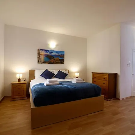 Modern 1br Near Spinola Bay T4 * San Ġiljan