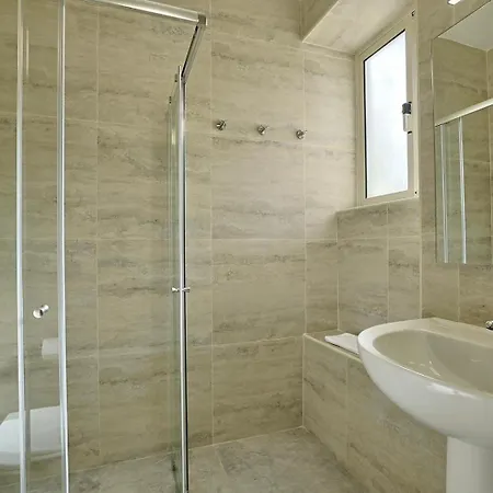 Modern 1br Near Spinola Bay T4 公寓 *
