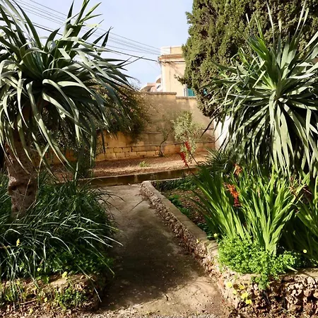 Modern 1br Near Spinola Bay T4 Apartment *